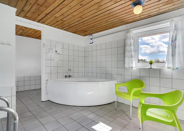بيت للعطل Lovely In With Sauna *